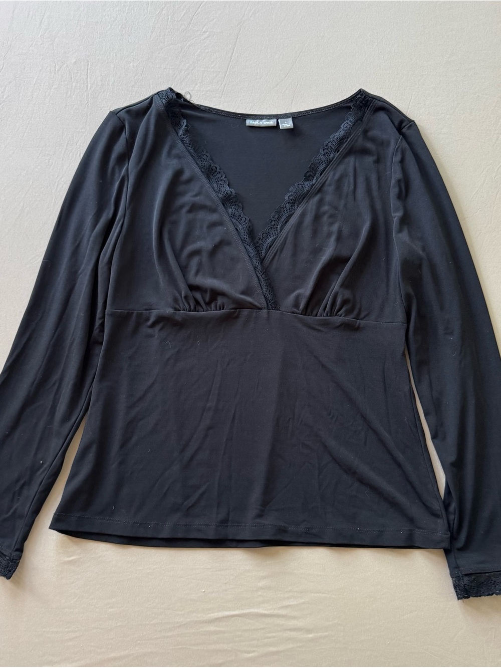 Y2K Era Apt.9 Lace Trim V-Neck Top